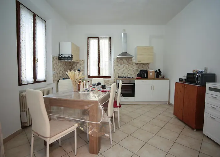 בית הארחה Risorgimento רג'ו אמיליה