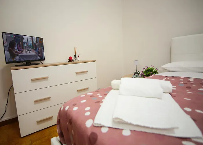 בית הארחה Risorgimento רג'ו אמיליה