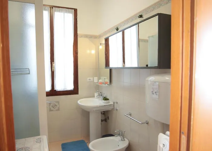 Risorgimento בית הארחה רג'ו אמיליה